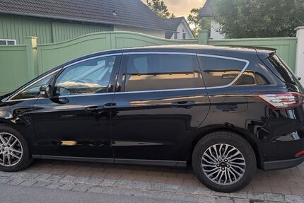 Ford S-Max 123.914 km 15.900 &euro; Puchheim 82178