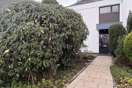 Haus Taufkirchen - 5 Zimmer, 150 m&sup2;, 2.450&euro; | Angebot:26733023