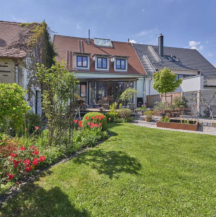 Haus zum Kaufen in Dachau 1.195.000 € 152.57 m²