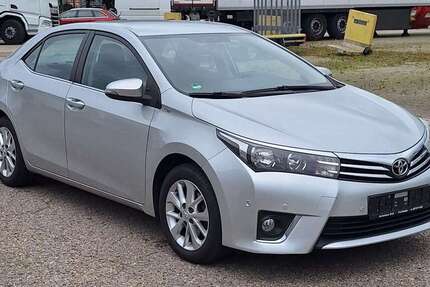 Toyota Corolla 129.649 km 12.699 € Munchen 80687