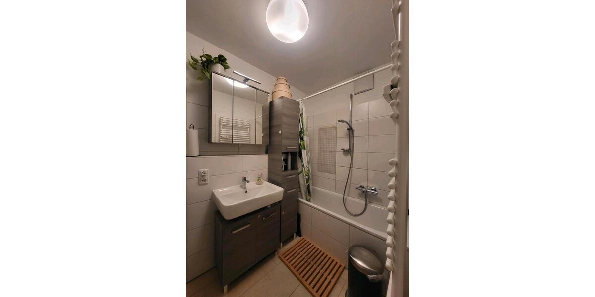 Etagenwohnung München Sendling-Westpark - 2 Zimmer, 65 m&sup2;, 1.690&euro; | Angebot:25838052