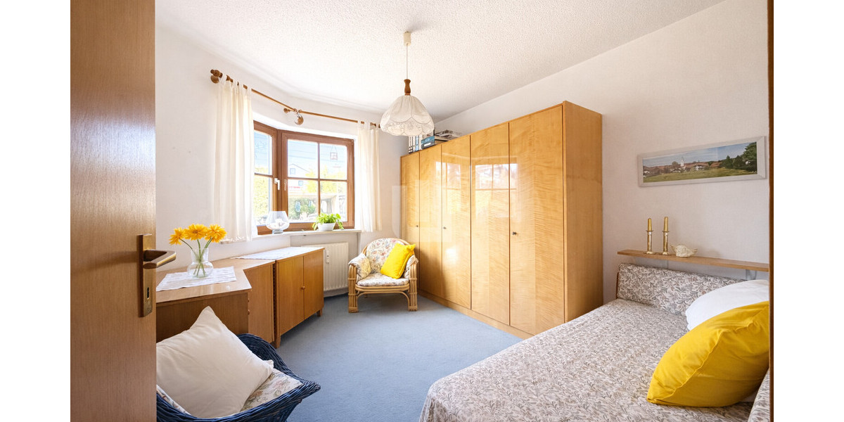 WINDISCH - Gepflegte und sonnige 3-Zimmer- Gartenwohnung zentral in Gilching - nur 40m zur S-Bahn! - Erdgeschoßwohnung Gilching | Angebot:25902647