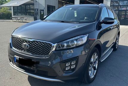 Kia Sorento 158.000 km 15.700 &euro; München 80935