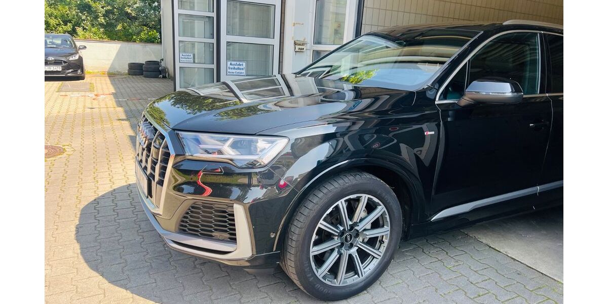 Audi Q7 71.900 km 47.500 &euro; MÜnchen 81925