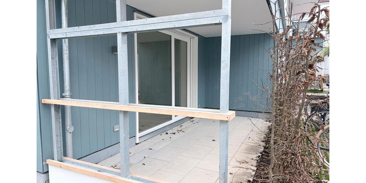 Erdgeschoßwohnung München Maxvorstadt - 2 Zimmer, 76 m&sup2;, 2.050&euro; | Angebot:26253680