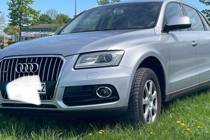 Audi Q5 142.000 km 11.999 &euro; Puchheim 82178