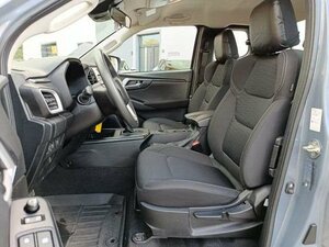 Isuzu D-Max 1.9l Space Cab 4x4 LS AT 20.000 km 36.460 &euro; Höhenkirchen-Siegertsbrun 85635
