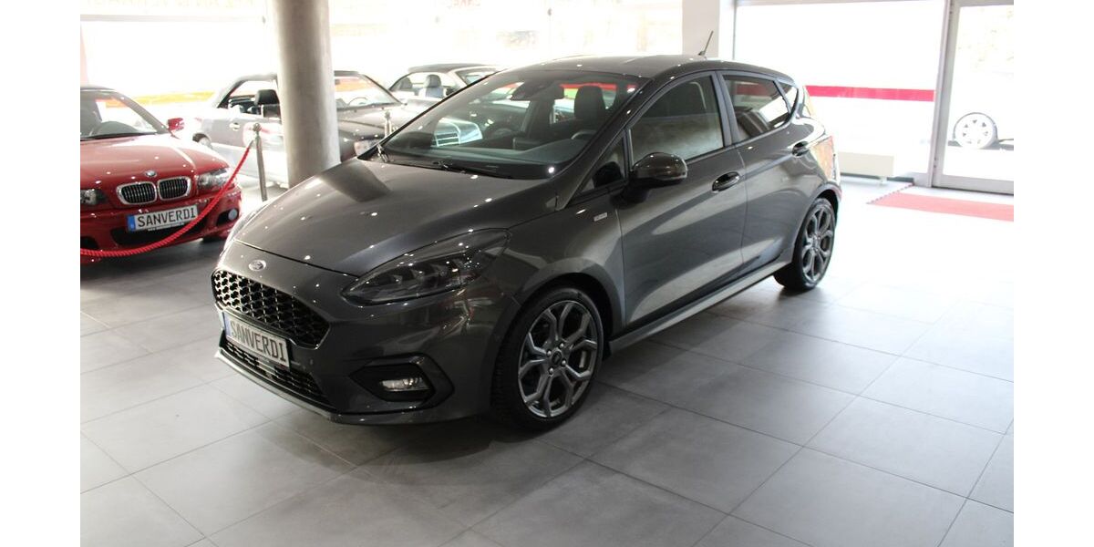 Ford Fiesta 81.000 km 11.990 &euro; Puchheim-Bhf bei München 82178