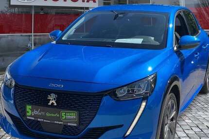 Peugeot 208 30.479 km 15.490 &euro; München 80807