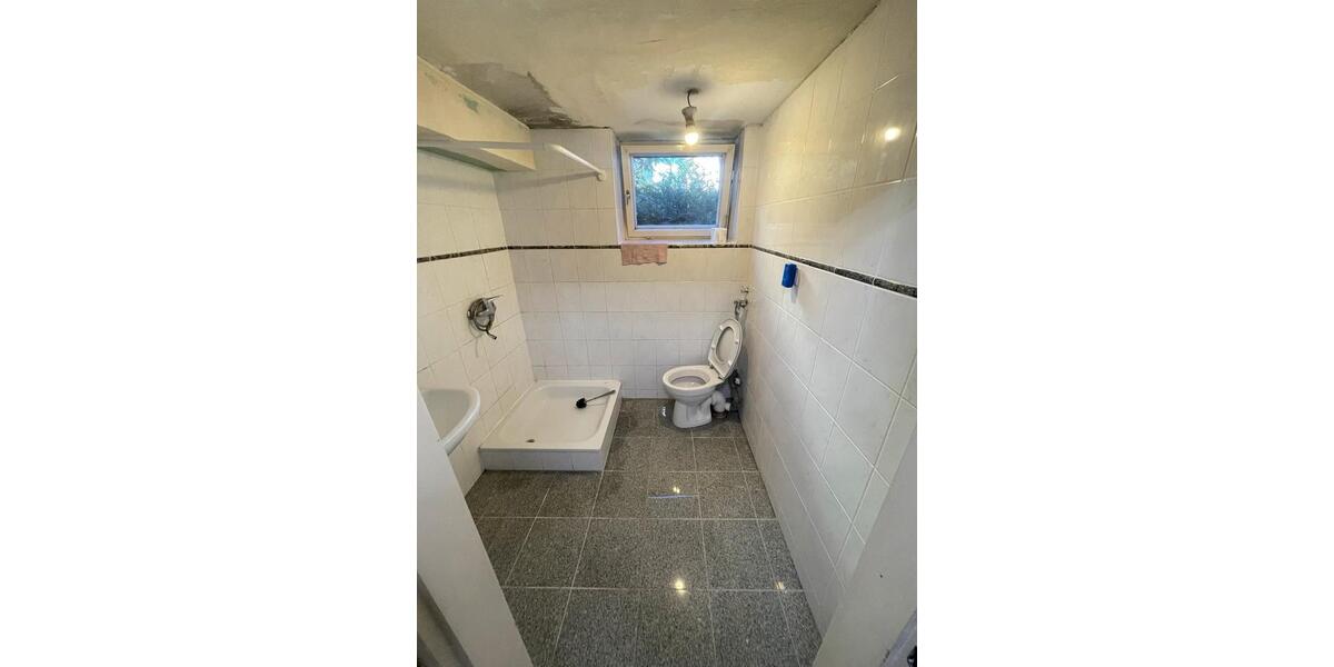 50 m² Lager- oder Bürofläche mit eigener Tür zimmer