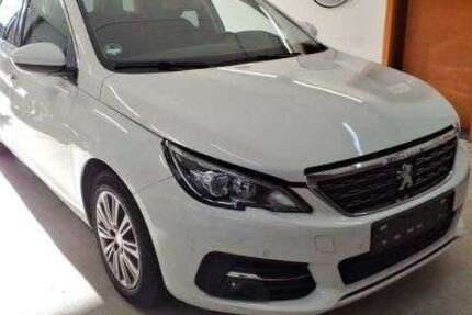 Peugeot 308 160.000 km 9.990 &euro; Hohenbrunn 85662