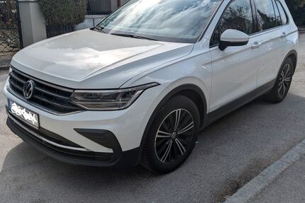 VW Tiguan 88.000 km 19.900 &euro; Oberschleißheim 85764