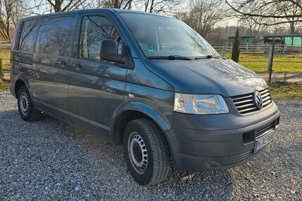 VW T5 Transporter 193.000 km 8.990 &euro; Eschenried 85232