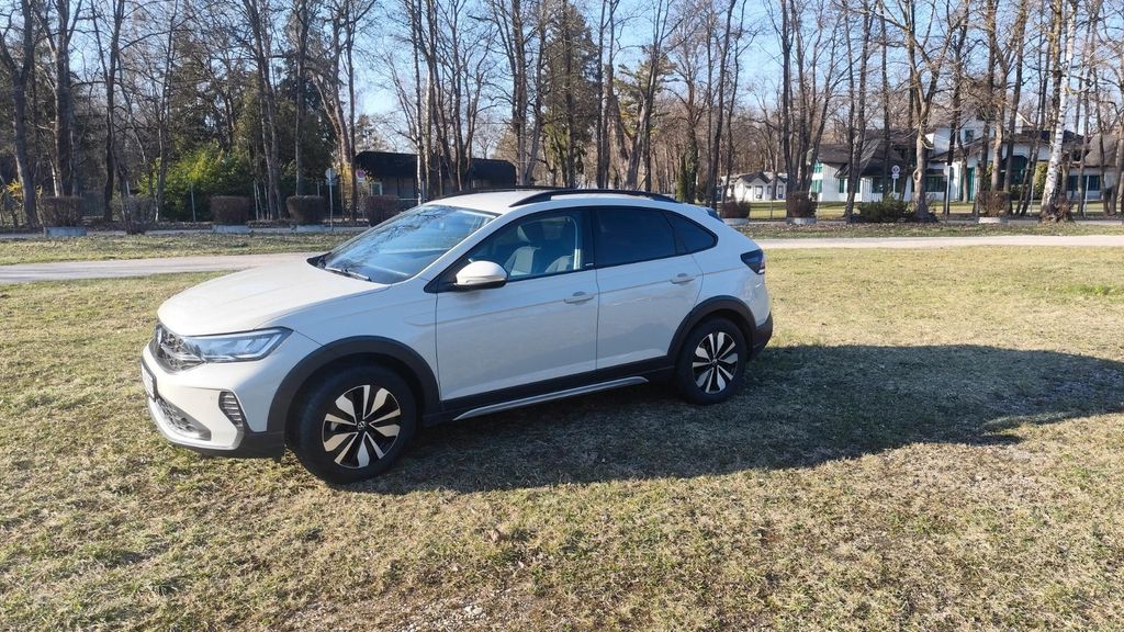 VW Taigo 4.550 km 22.900 &euro; München 81929