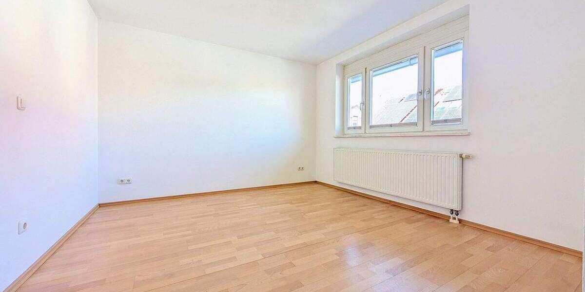Reihenendhaus München Allach-Untermenzing - 5 Zimmer, 158 m&sup2;, 1.265.000&euro; | Angebot:25741744