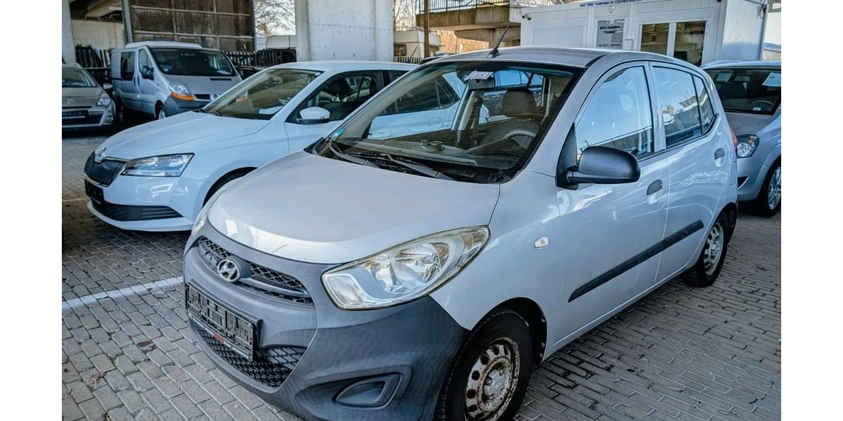 Hyundai i10 90.000 km 2.550 &euro; München 81825