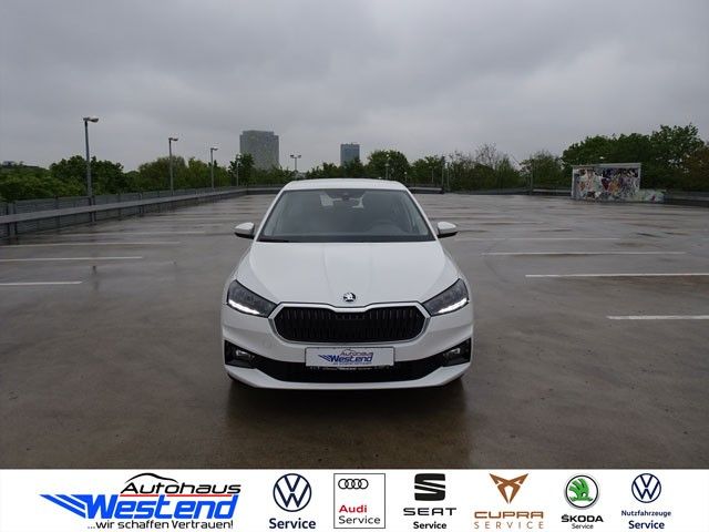 Skoda Fabia 8.000 km 15.660 &euro; München 80686