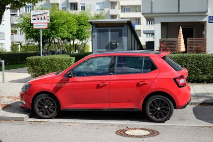 Skoda Fabia 24.900 km 11.900 € München 80639