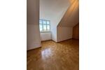 Dachgeschoßwohnung Starnberg - 2 Zimmer, 73 m&sup2;, 1.600&euro; | Angebot:23702369