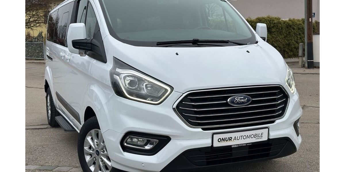 Ford Tourneo Custom 111.500 km 22.950 &euro; München 81245