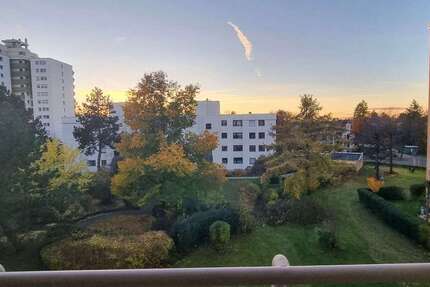 Wohnung München Aubing-Lochhausen-Langwied - 2 Zimmer, 61 m&sup2;, 350.000&euro; | Angebot:24341635