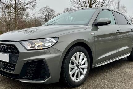Audi A1 17.600 km 23.900 &euro; München 80999