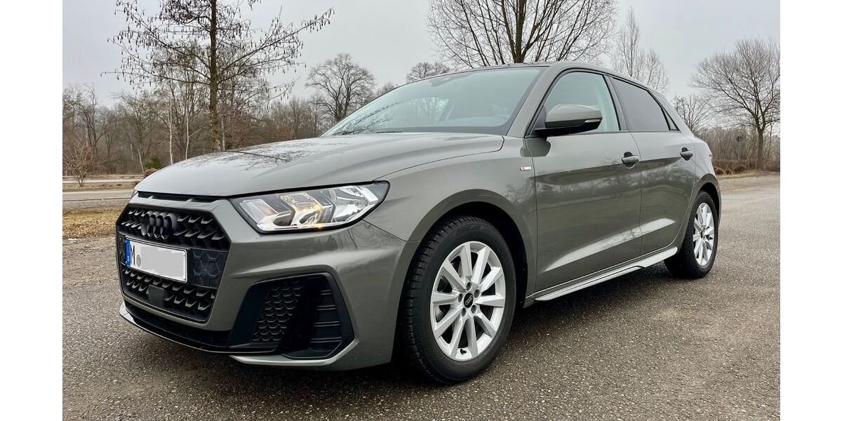 Audi A1 17.600 km 23.900 &euro; München 80999