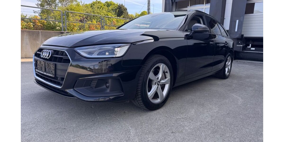 Audi A4 120.000 km 22.999 &euro; München 81825