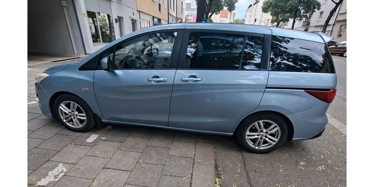 Mazda 5 165.000 km 6.899 &euro; München 80804