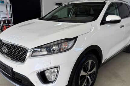 Kia Sorento 262.536 km 7.999 &euro; München 81825
