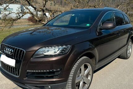 Audi Q7 297.000 km 10.750 &euro; München 81673