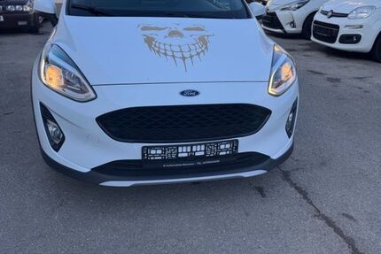 Ford Fiesta 71.100 km 11.990 &euro; München 80999