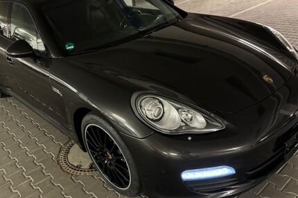 Porsche Panamera 108.270 km 26.990 &euro; Ottobrunn bei München 85521