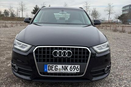 Audi Q3 234.000 km 8.900 &euro; München-Freiham 81249