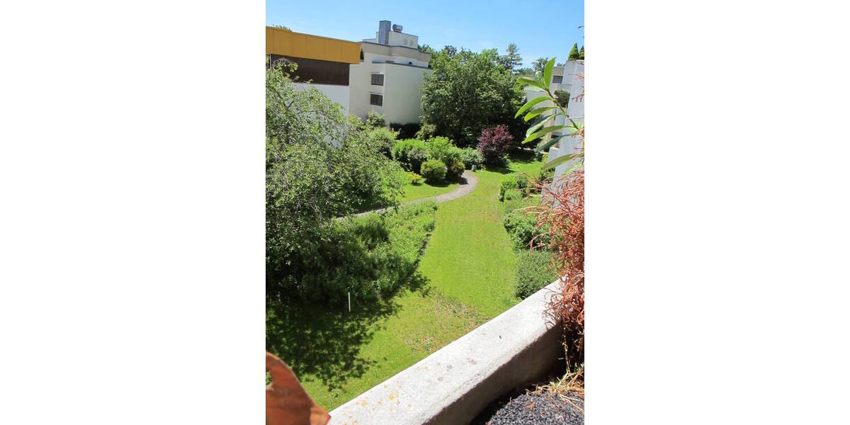 Etagenwohnung Grünwald - 4 Zimmer, 120 m&sup2;, 740.000&euro; | Angebot:25775681