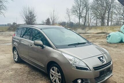 Peugeot 5008 203.000 km 2.399 &euro; Neufahrn 85375