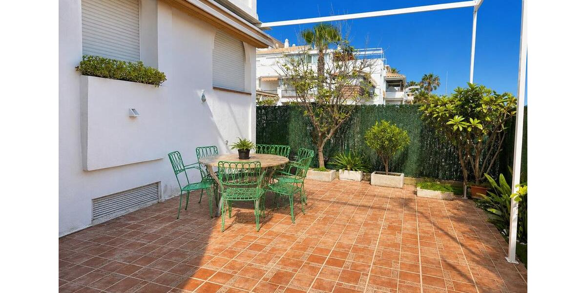 Erdgeschoßwohnung Grünwald - 4 Zimmer, 170 m&sup2;, 850.000&euro; | Angebot:26754713