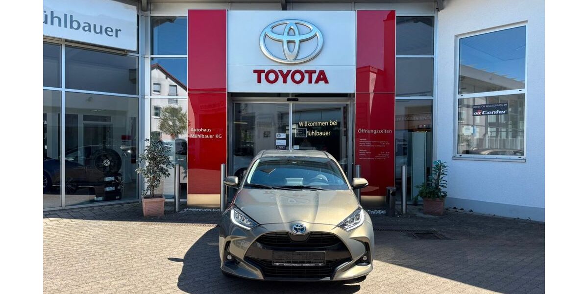 Toyota Yaris 32.150 km 20.980 &euro; Neufarn 85646