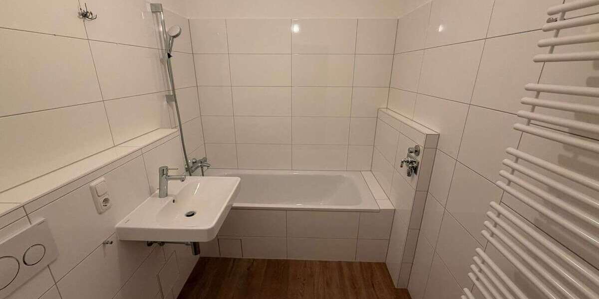 Etagenwohnung München Bogenhausen - 3 Zimmer, 75 m&sup2;, 1.464&euro; | Angebot:26985185
