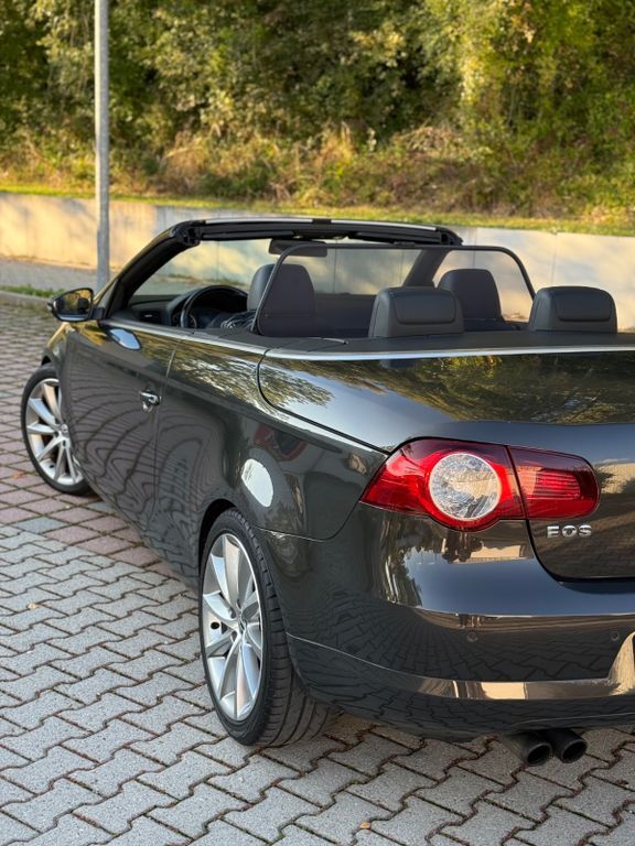 VW Eos 203.000 km 9.200 € München 81925