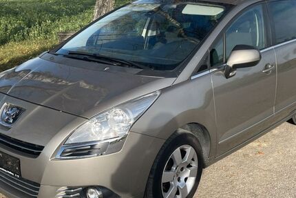 Peugeot 5008 154.667 km 5.600 &euro; Fürstenfeldbruck 82256