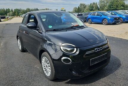 Fiat 500e 4.000 km 20.501 &euro; KARLSFELD (b.München) 85757