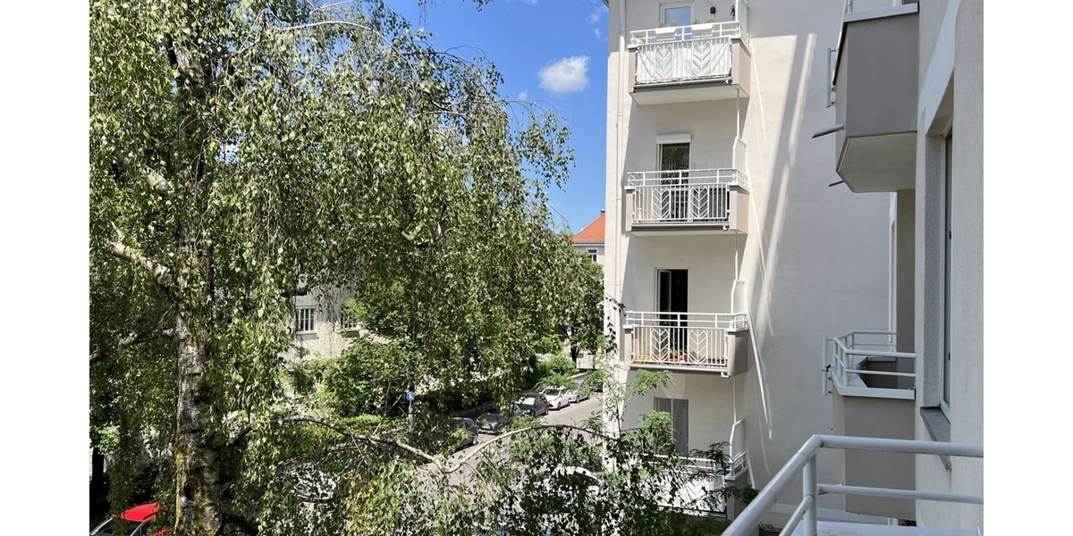 Großzügige Dreizimmer-Wohnung in ruhiger Lage Maxvorstadt - Etagenwohnung München Ackermannbogen | Angebot:27091083