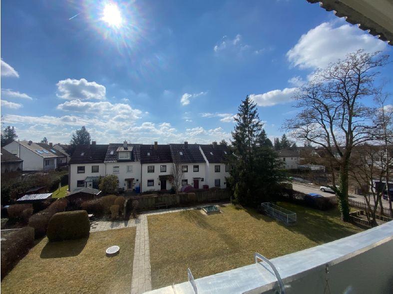 Etagenwohnung Germering - 3 Zimmer, 85 m&sup2;, 1.400&euro; | Angebot:26492893