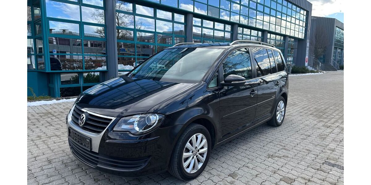 VW Touran 240.000 km 3.500 &euro; München 81827