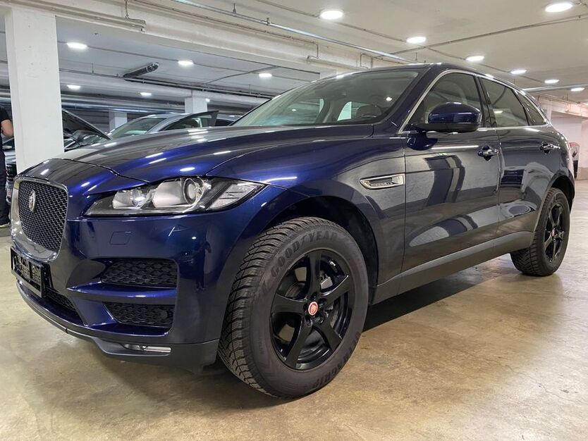 Jaguar F-Pace 107.386 km 19.999 € München 81677
