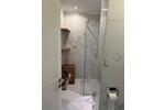 Moderne 2 Zimmer Wohnung + Tiefgarage, Loggia & Wellnessbereich