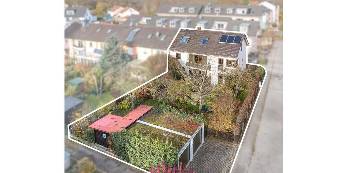Reihenendhaus Fürstenfeldbruck - 8 Zimmer, 200 m&sup2;, 940.000&euro; | Angebot:25691105