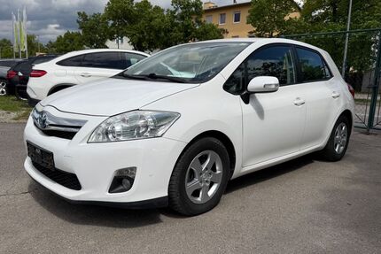 Toyota Auris 165.613 km 7.299 &euro; Fürstenfeldbruck 82256