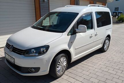 VW Caddy 180.000 km 9.200 &euro; München 80804